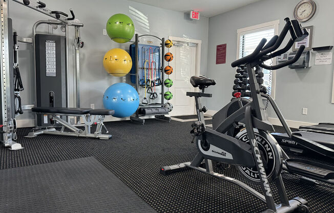 apartments with fitness center