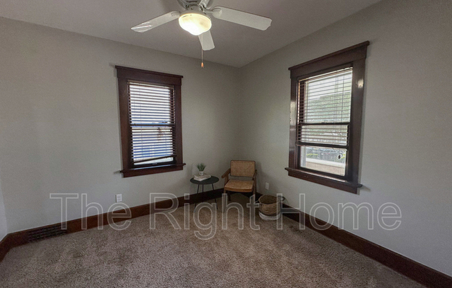 3330 N 59 ST