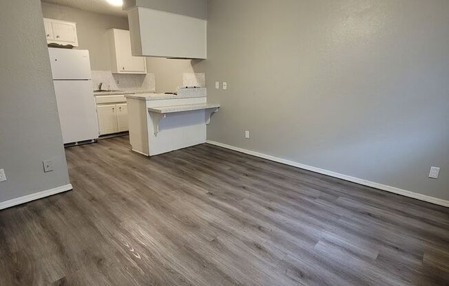 1 bed, 1 bath, 453 sqft, $850, Unit D-3