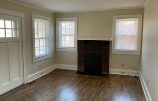 2 beds, 1 bath, $1,325