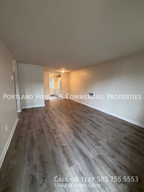 17442 SE POWELL BLVD