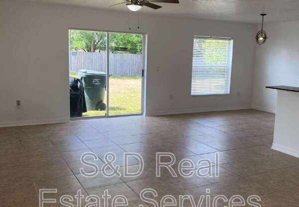 3968 Hampton Hills Dr