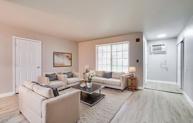 1 bed, 1 bath, 884 sqft, $1,199, Unit 808