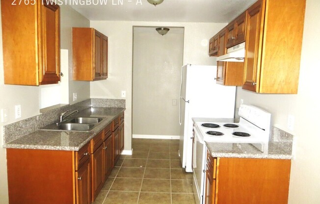 2765 TWISTINGBOW LN