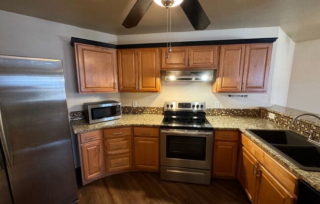 3 beds, 2 baths, $1,475