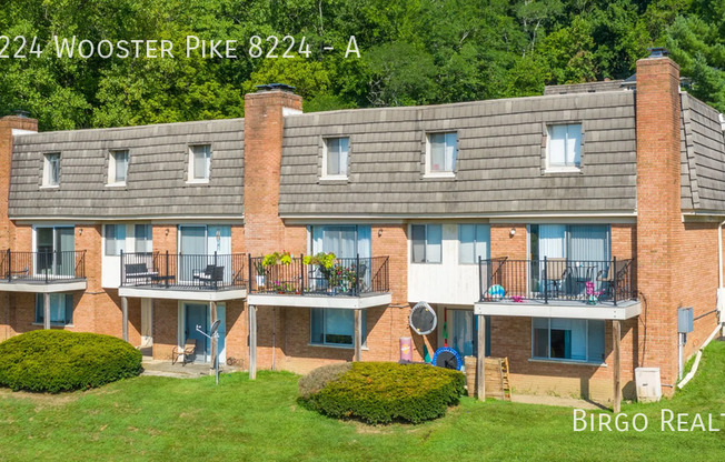 8224 WOOSTER PIKE