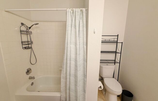 3 beds, 2 baths, $1,850