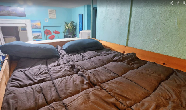 East 86th and Lexington