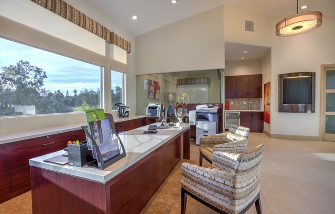Leasingat The Vista at Laguna, Laguna Niguel, California