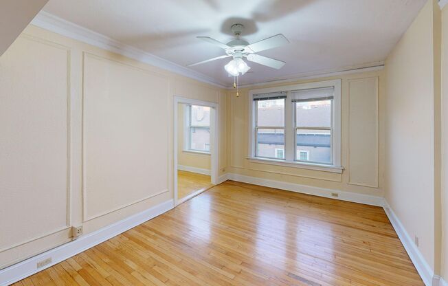 Studio, 1 bath, 310 sqft, $1,050, Unit 408