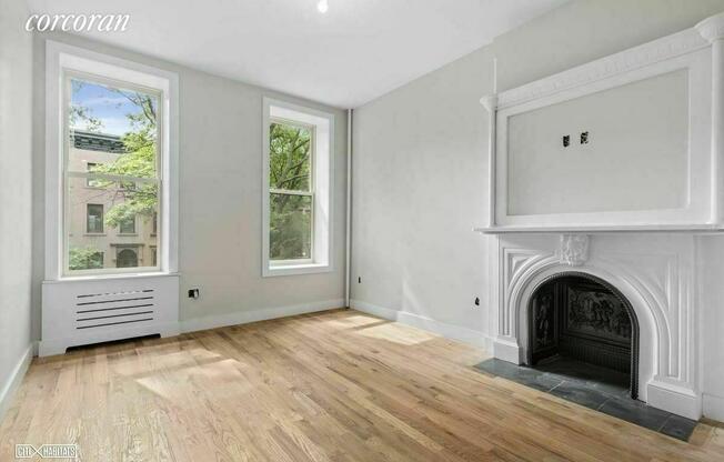 104 6 AVE