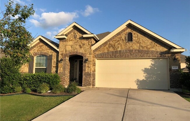 1028 Arvada DR