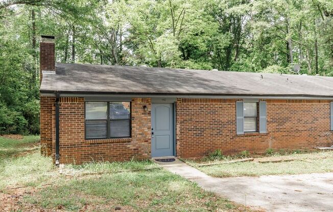 1182 WHIT DAVIS RD