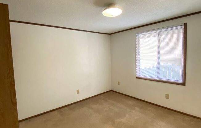 1 bed, 1 bath, 576 sqft, $675, Unit 279 (M-091)