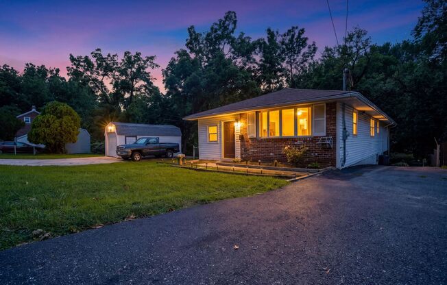 Drexel Hill: Modern 3-Bedroom Home with Backyard Oasis!