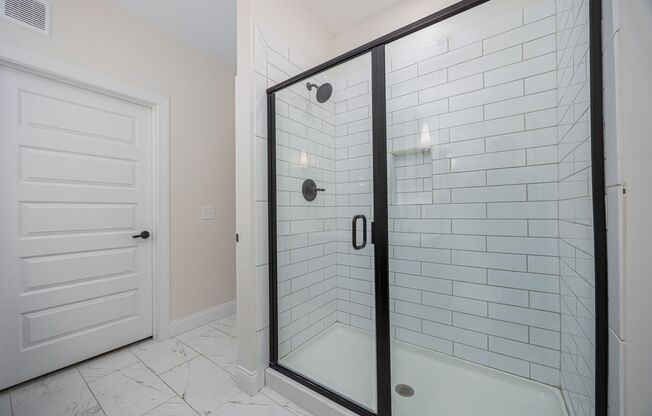 2 beds, 2 baths, 1,262 sqft, $2,200, Unit 302