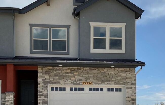 Flying Horse Luxury 4 Bed Townhouse with Mt. Views