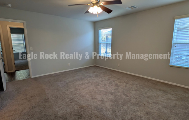 3 beds, 2 baths, $1,700