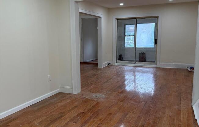 30 21 37 ST