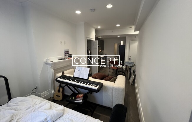270 Newbury St.