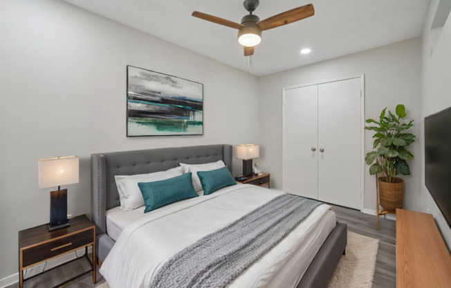 14420 Vista Real Apts