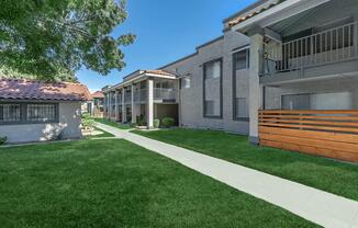 Hidden Falls Apartments - Apartments in Lancaster, CA