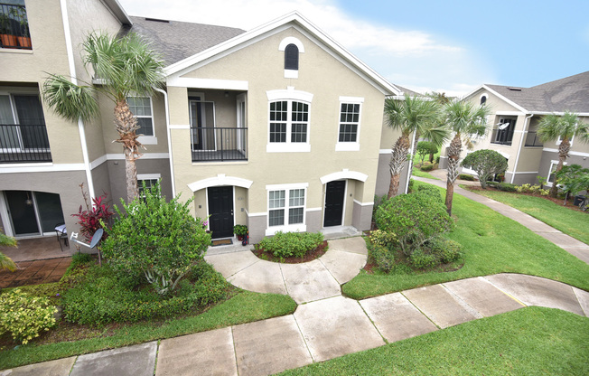 Beautiful 3-Bedroom, 2-Bath Condo in Gated Courtney Landing – Prime Lee Vista Location!