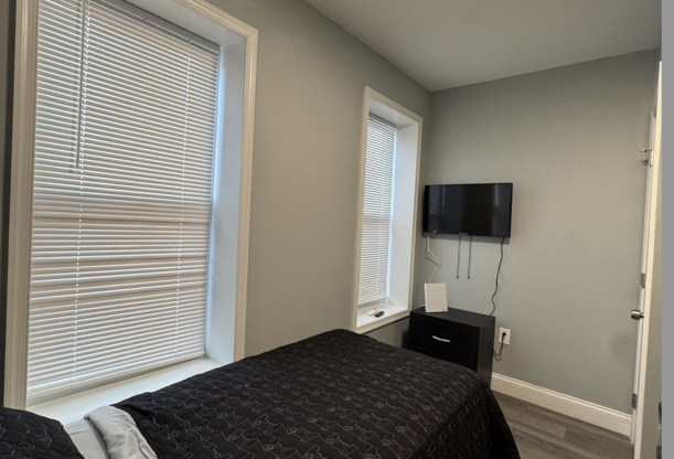 2226 ANNAPOLIS RD