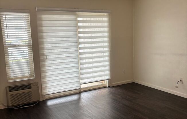 Upgraded 1 Bedroom Condo in Mission Valley for Lease