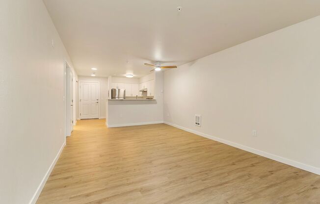 1 bed, 1 bath, 593 sqft, $1,895, Unit 306