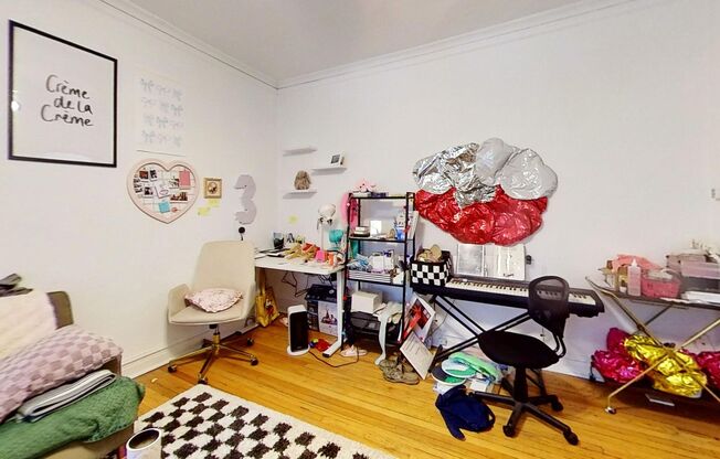 1 bed, 1 bath, 800 sqft, $2,300, Unit 1337 1A