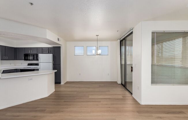 1 bed, 1 bath, $1,250, Unit # 3041