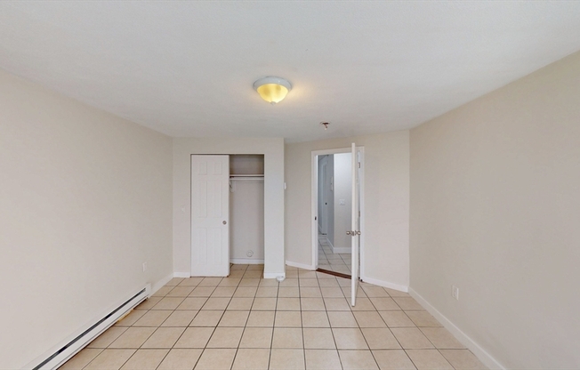 4 beds, 1 bath, 1,200 sqft, $4,400, Unit 1