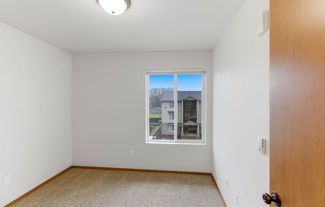 2 beds, 2 baths, 952 sqft, $1,595, Unit 1913-201