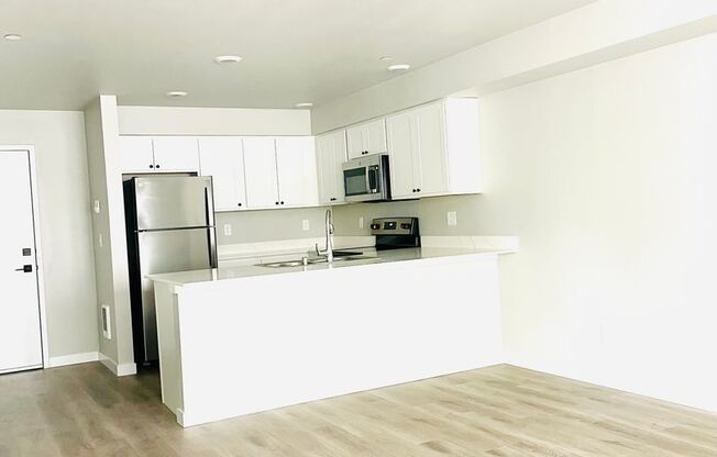 Newer Two Bedroom Apartment!