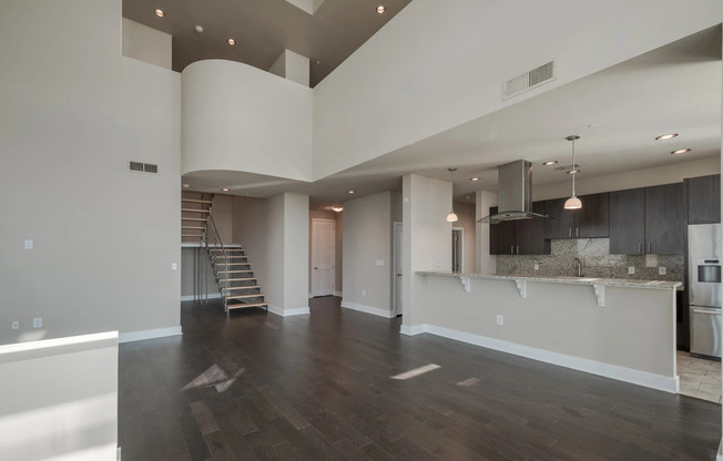 5927 Almeda Rd