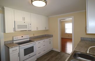 3 beds, 1 bath, $1,550