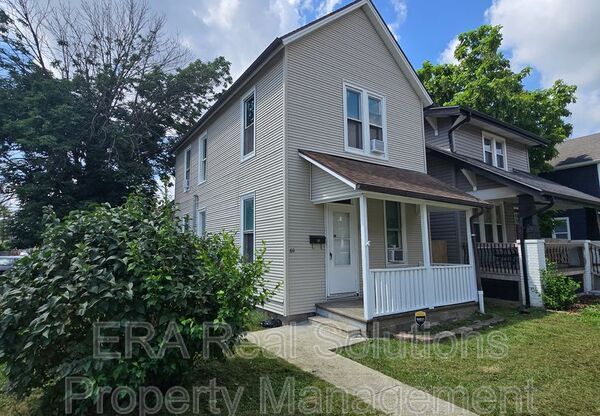 611 STANLEY AVE