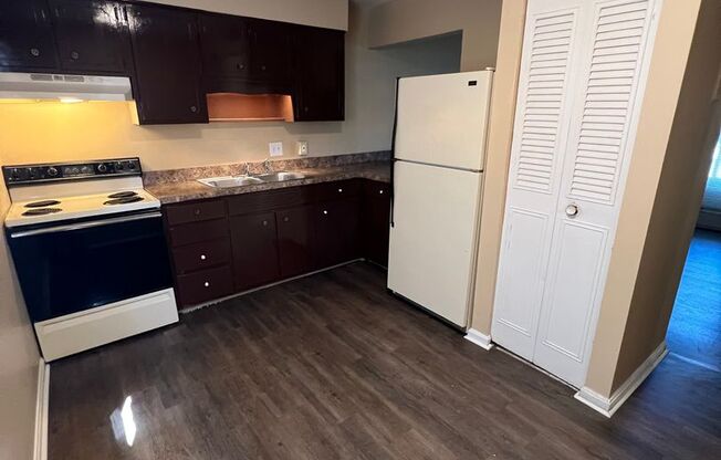 1 bed, 1 bath, 570 sqft, $825, Unit 2007-3