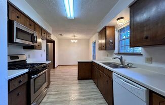 3 beds, 2 baths, $2,625