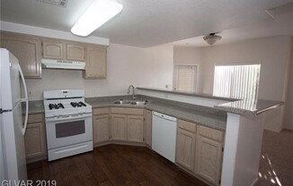 2 beds, 2 baths, $1,300, Unit #2069