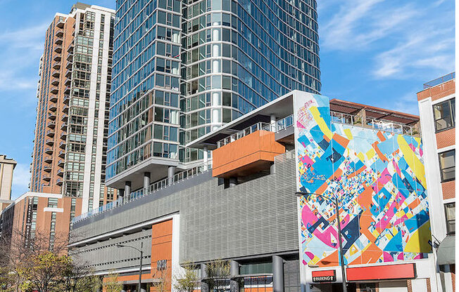 Centrally Located Community at 1001 South State, Chicago, 60605