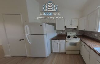 327 E VINE CIR
