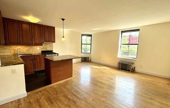 1 bed, 1 bath, $3,750, Unit 6D