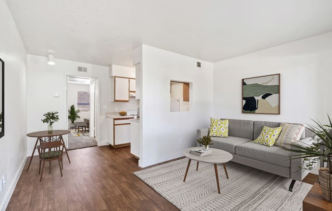 Welcome To Kingman Station Apartments!