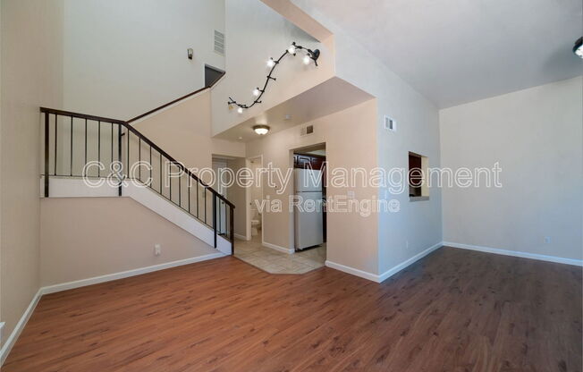 2890 E HUNTINGTON BLVD