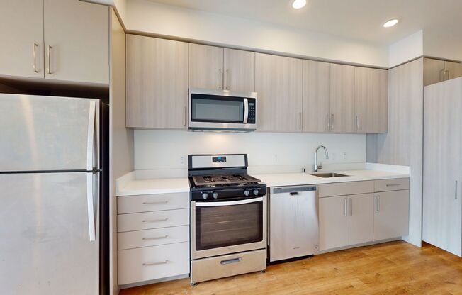 Studio, 1 bath, 460 sqft, $1,850, Unit 318