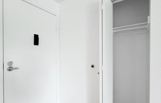 1 bed, 1 bath, 480 sqft, $1,495, Unit 411