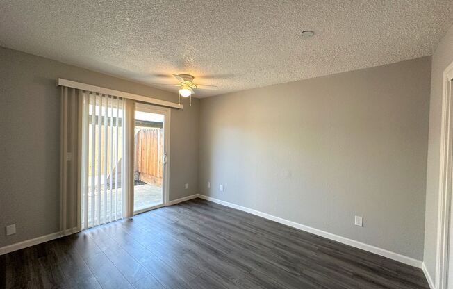 2 beds, 1 bath, 700 sqft, $1,595, Unit SW.32