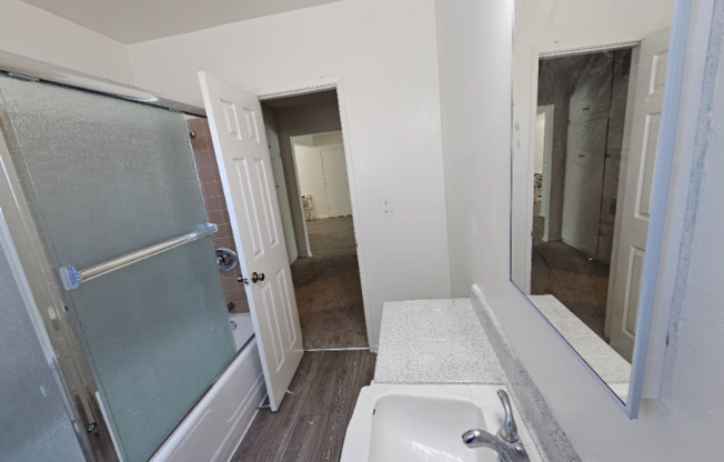 2232 E LENITA LN